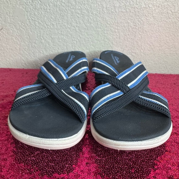 2/for $20 🪩 CLARKS Cloudsteppers Navy & White Slip-On Sandals 💙 (Womens 8.5) - Picture 6 of 8